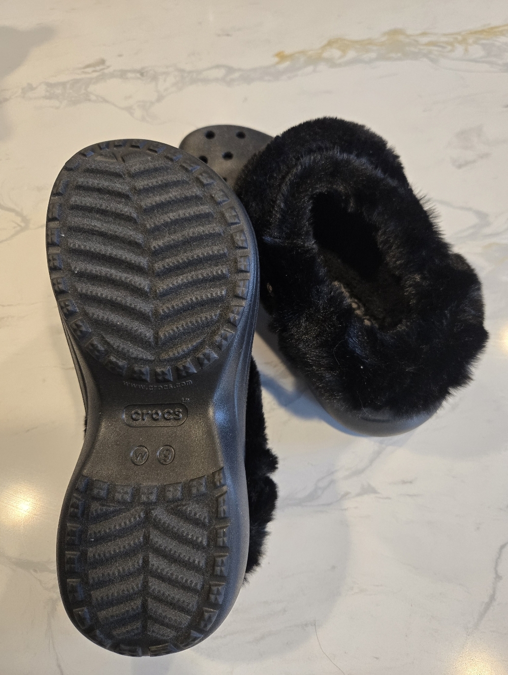 NWT. CROCS Bae Furry Lined Clog. Womens Size 9 - Picture 8 of 10